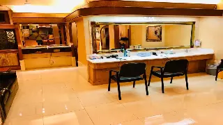 福州桑拿按摩体验：高端会所与街边小店的深度对比分析 海报